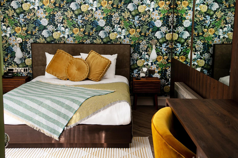 Bedroom 2, Draycote Hotel & Whitefields Golf Course and Club, Warwickshire