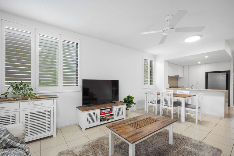 Others 5, Pool View 3-Bed Oasis in Drift Resort, Tweed - Tweed-Heads