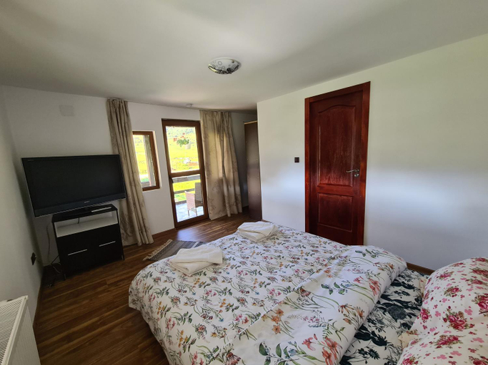 Bedroom, Maricom Home, Zarnesti