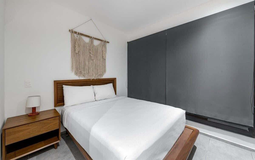 Bedroom 3, 2 BR Great Located Natural Lightning, Cozumel