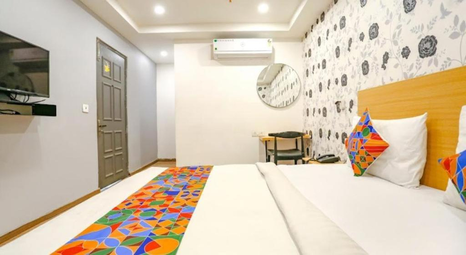 2, Hotel Blusky GaganVihar, West