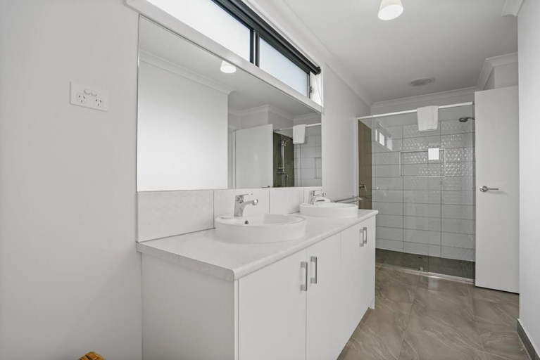 5, Beautiful Golden Point Home - Style&Sophistication, Ballarat - Central