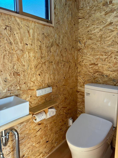 Bathroom 2, Nagi-Setouchi, Kure