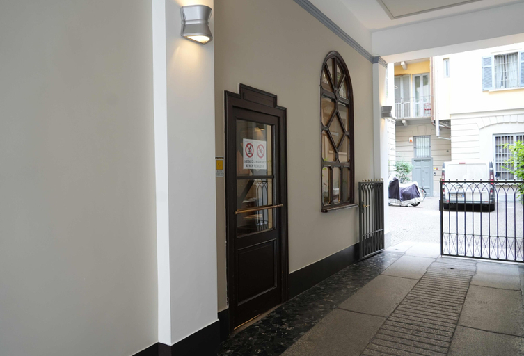 Exterior & Views 2, MyItalyHome Milano, Milano