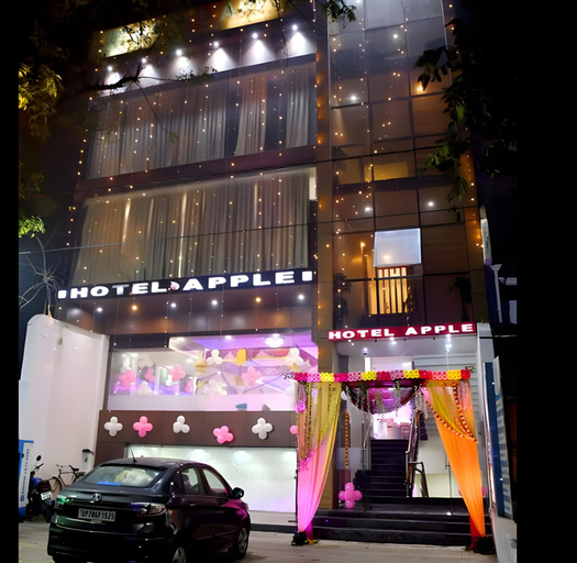 Others 5, Hotel Apple, Sitapur