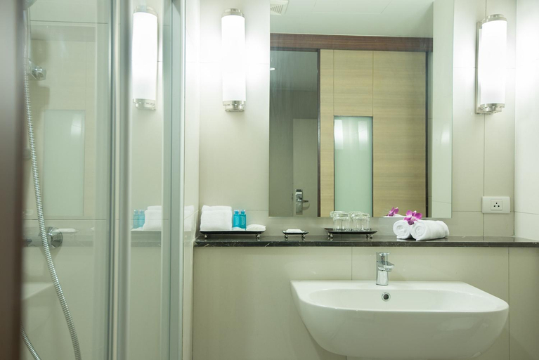 Bathroom 6
