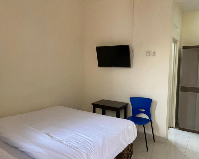 Bedroom 23