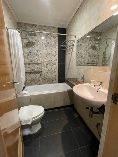 Bathroom 3