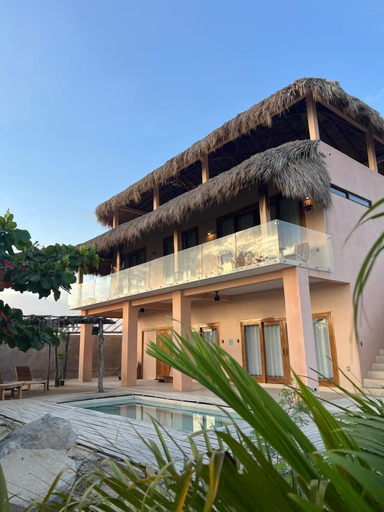 Exterior & Views 2, Casa Mateo Puerto Escondido, Dist. Pochutla