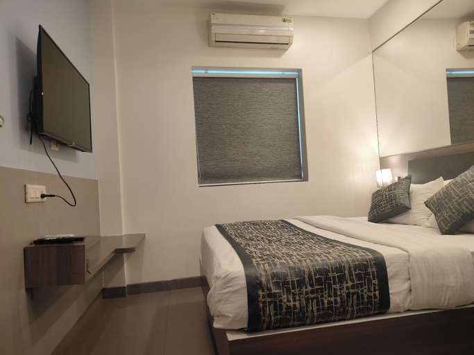 Bedroom 4, Apollo Guest House – Colaba Causeway, Mumbai City