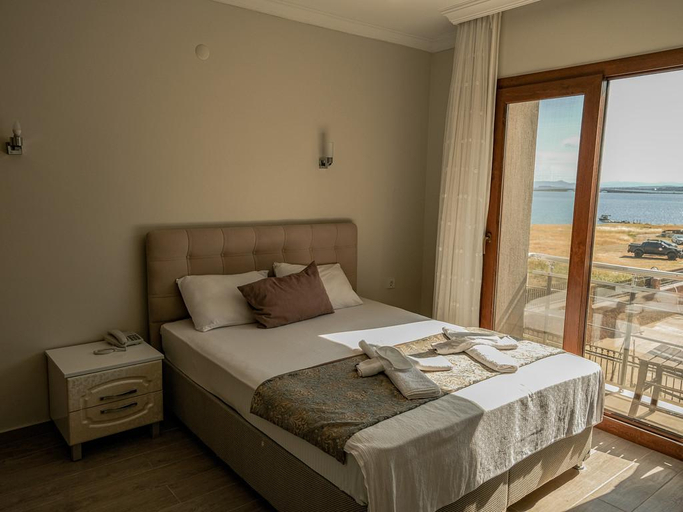Others 5, Cunda Demir Otel, Ayvalık