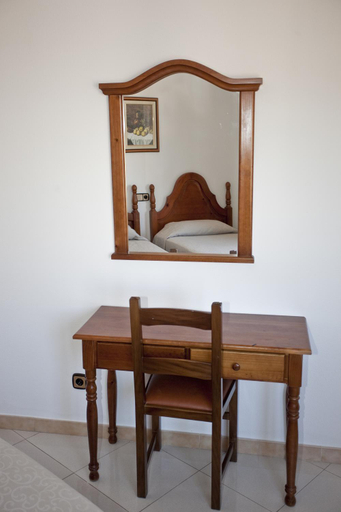 Others 5, Hotel Beri - Can Llanca, Girona