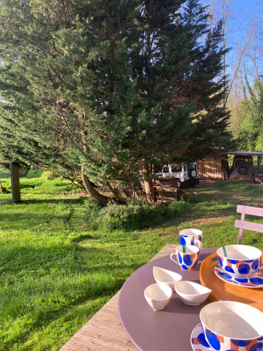 Food & Drinks 5, Une chambre d'hote dans les bois, Rhône