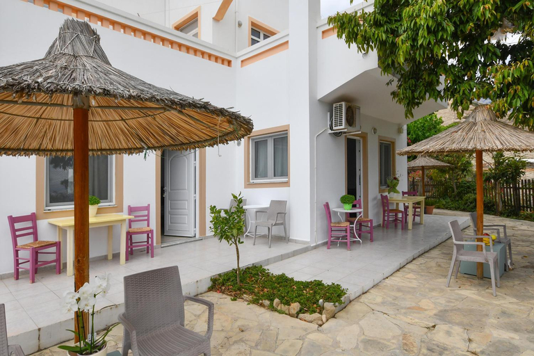 2, Kallithea Apartments, Crete