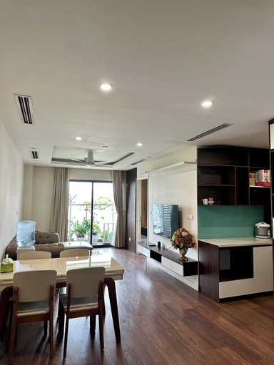 Dining Room 4