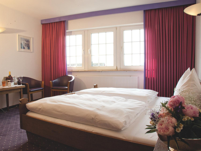 Bedroom 9