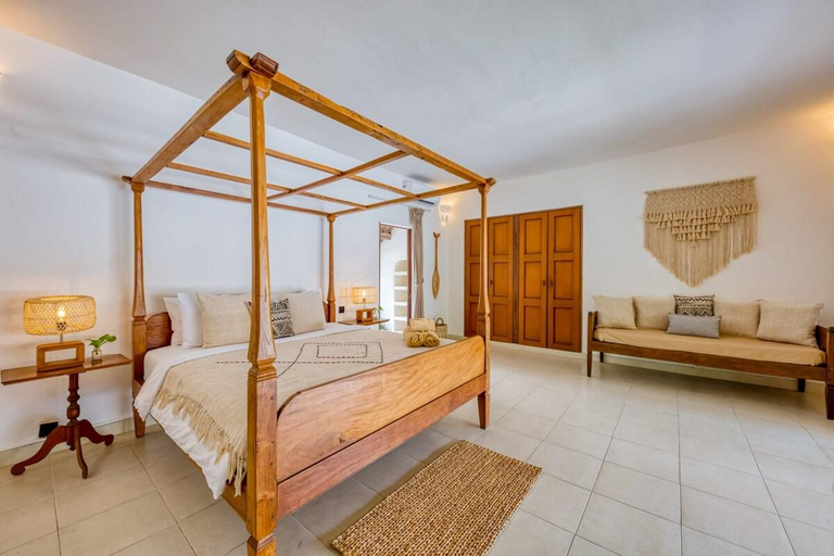 Bedroom 2, Villa Manhattan - Luxurious 4 BDR Villa, huge pool, Badung