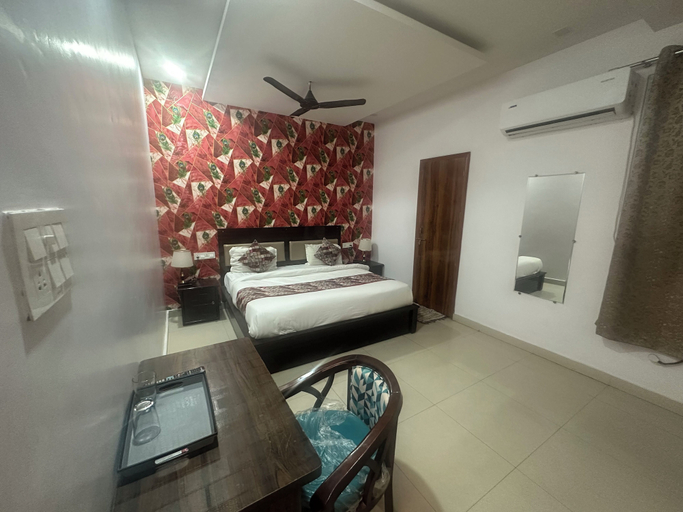 Others 5, Blue Sky Hotels and Banquets, Kanpur Nagar