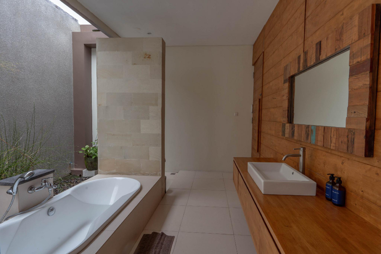 Bathroom 5