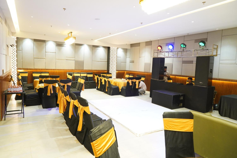 Hotel Stay Well Zirakpur, Sahibzada Ajit Singh Nagar