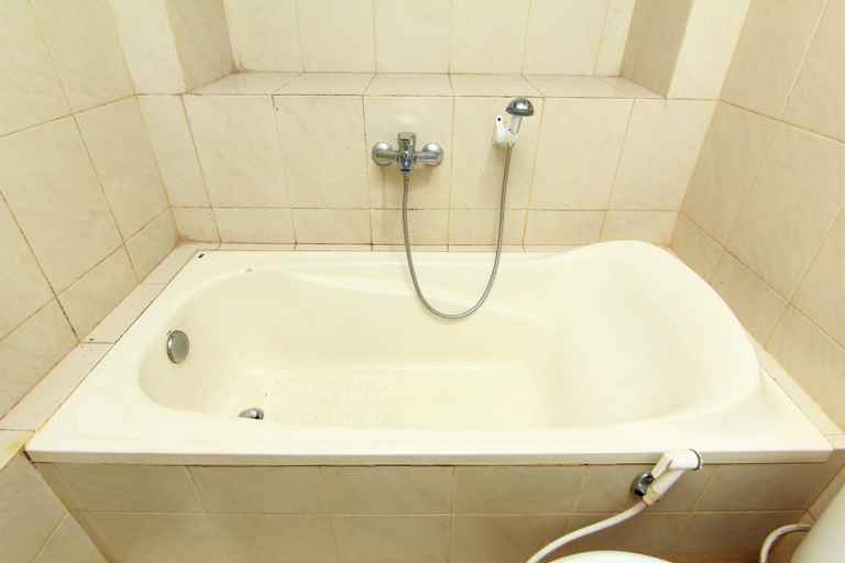Bathroom 30