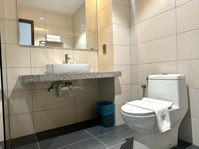 Bathroom 1