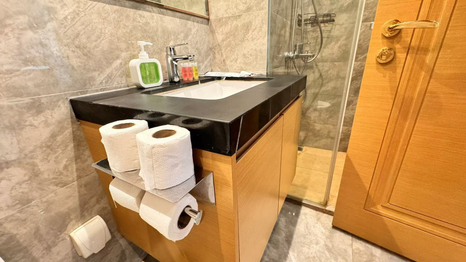 Amenities 15