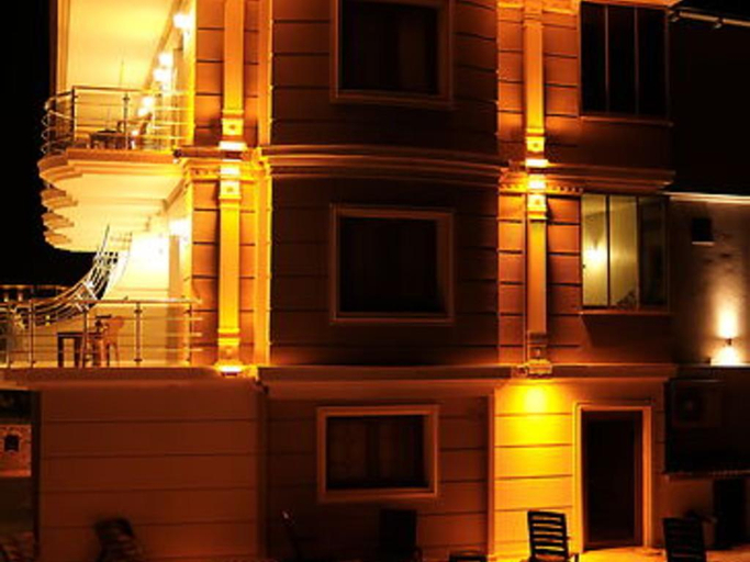 Others 4, Cunda Demir Otel, Ayvalık