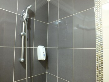 Bathroom, Ece Hotel, Eceabat