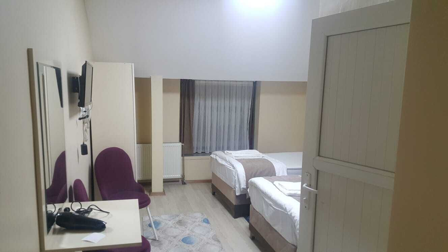 Bedroom 4, Lux Otel, Merkez
