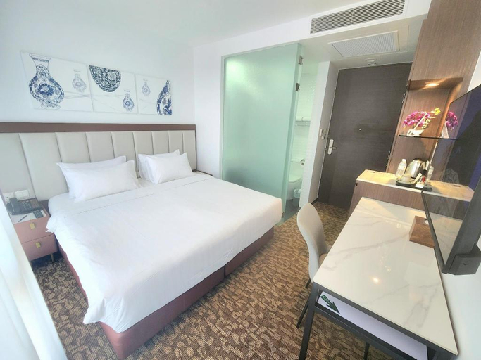 Bedroom 16