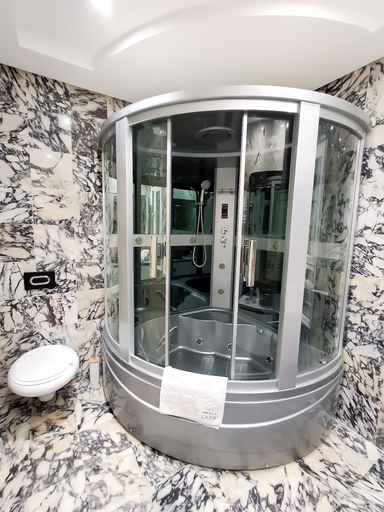Bathroom 4, L'Orchidée - Luxury Suites, Bouhaira