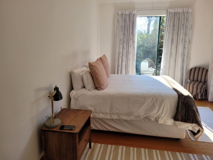Others 3, Eden Guesthouse, City of Johannesburg