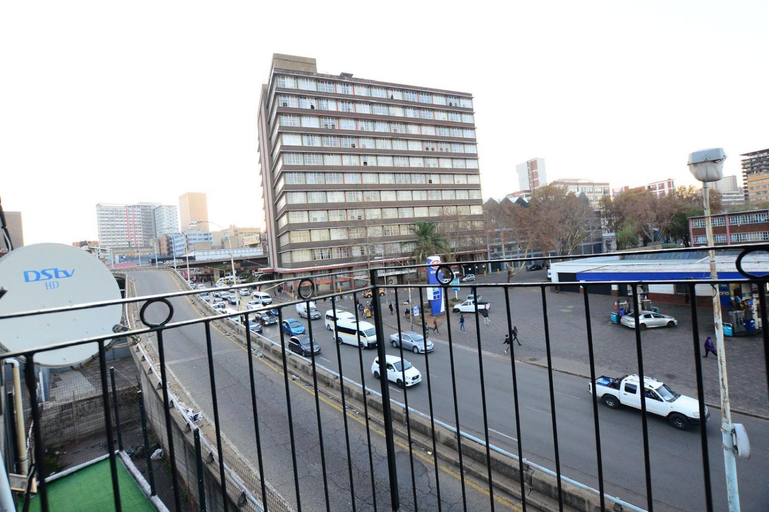 Others 5, Popsy's Guest House, City of Johannesburg