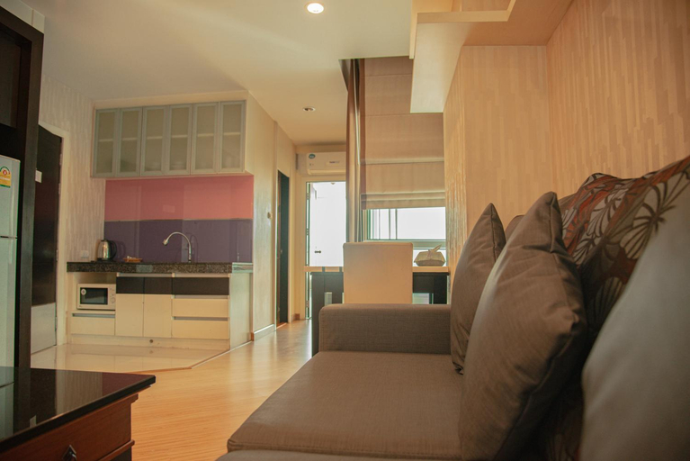 Dining Room 4