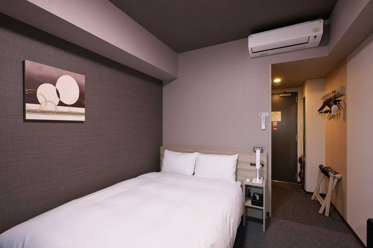 Bedroom 4, Hotel Route Inn Suzaka, Suzaka