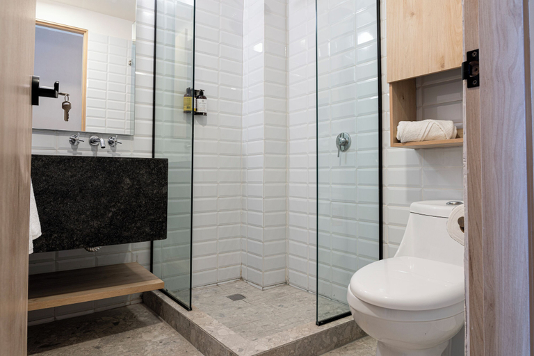 Bathroom 3, Casa Teresa by Barrio México, Guadalajara