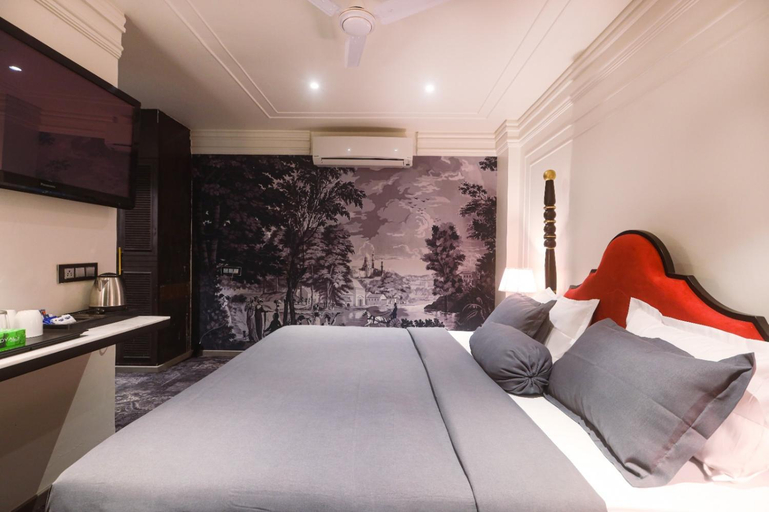 Bedroom 8