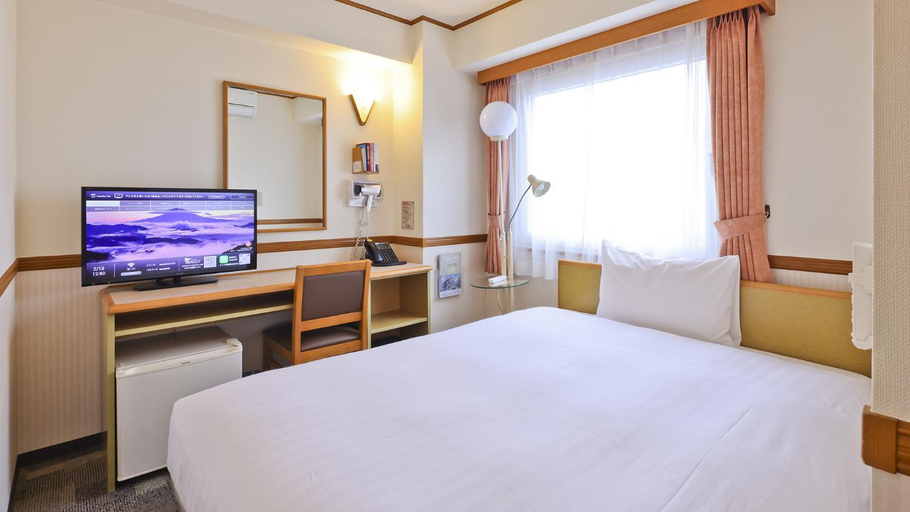 Bedroom 13