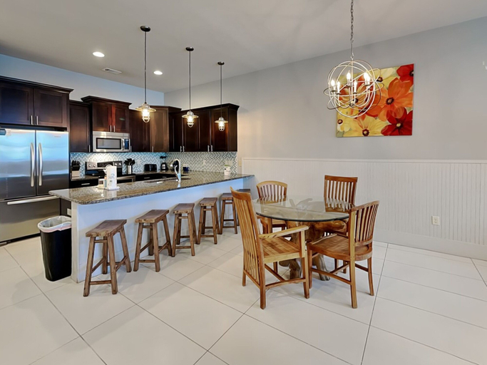 Food & Drinks, Villa Del Carmen by Southern Vacation Rentals, Walton