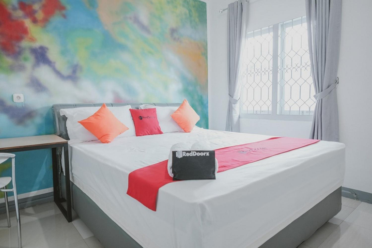 Bedroom 13