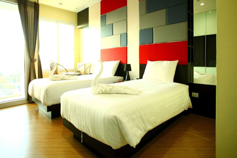 Bedroom 13