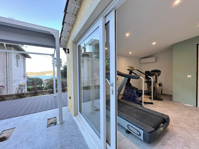 Fitness center 4, La NONETE, Alpes-Maritimes