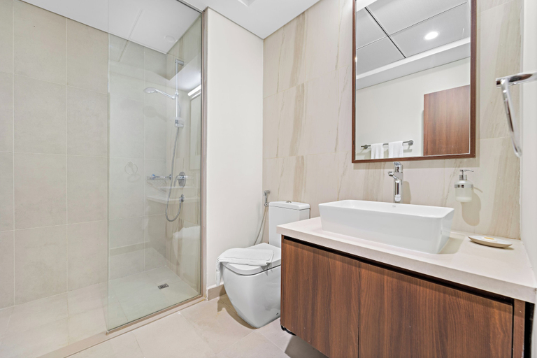 Bathroom 4, Silkhaus Reflection Tower, Abu Dhabi City