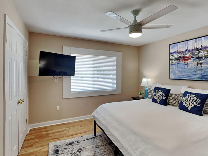 Bedroom 3, Coastal Cottage by Southern Vacation Rentals, Escambia