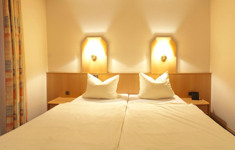 Bedroom 2, Bayrischer Hof, Osnabrück