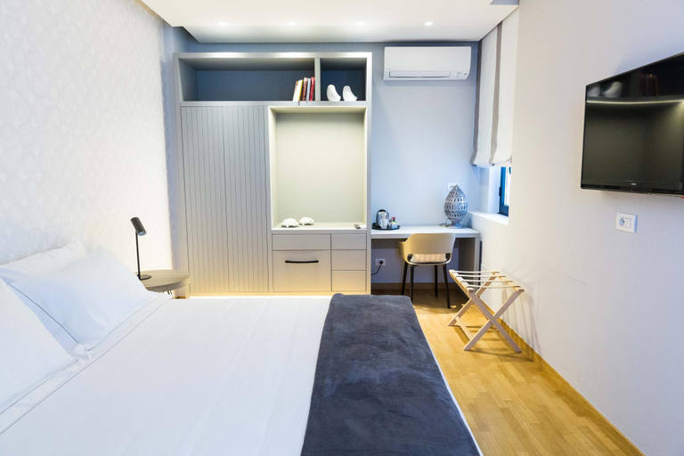 Bedroom 5, 200 Rooms & Terrace, Bari