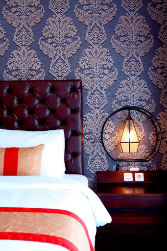Bedroom 6