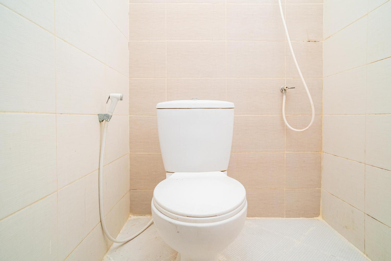 Bathroom 7