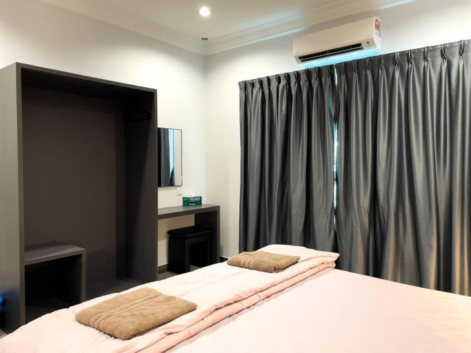 Bedroom 2, Garden Inn, Kinta